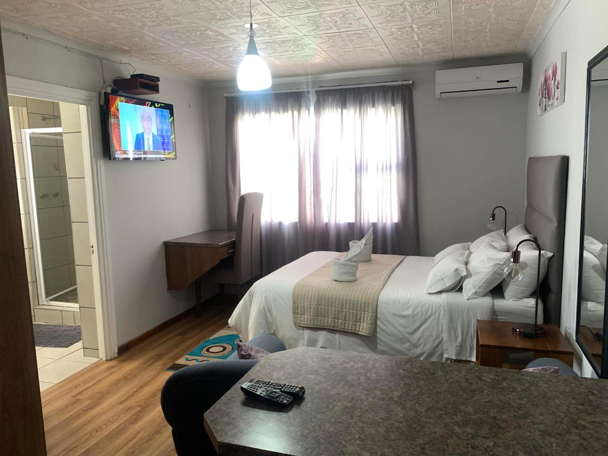 Victoria Oaks Guesthouse Victoria West Экстерьер фото